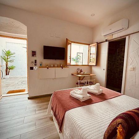 Apartamento La Lola - Patio Privado Jerez de la Frontera Dış mekan fotoğraf