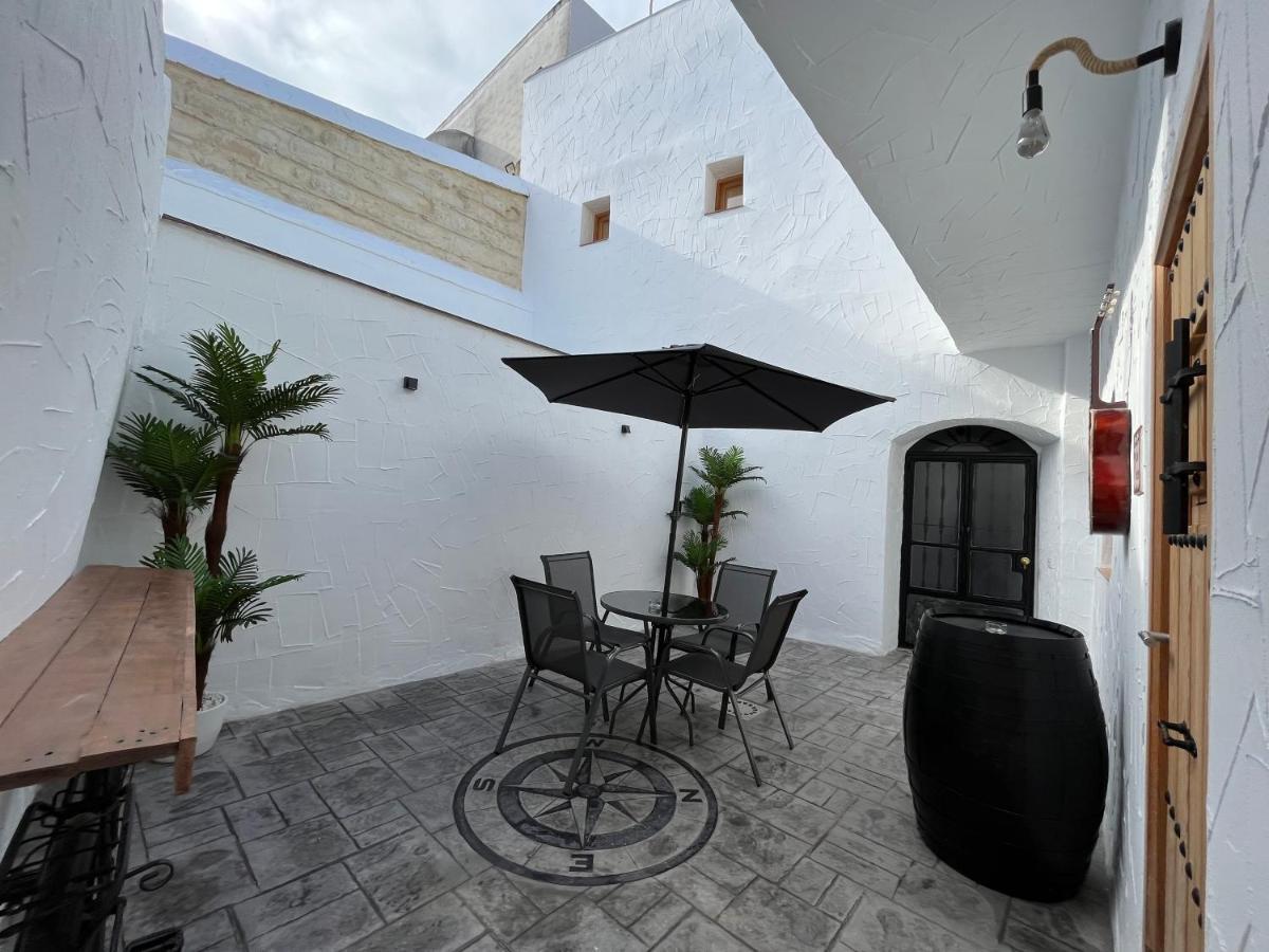 Apartamento La Lola - Patio Privado Jerez de la Frontera Dış mekan fotoğraf