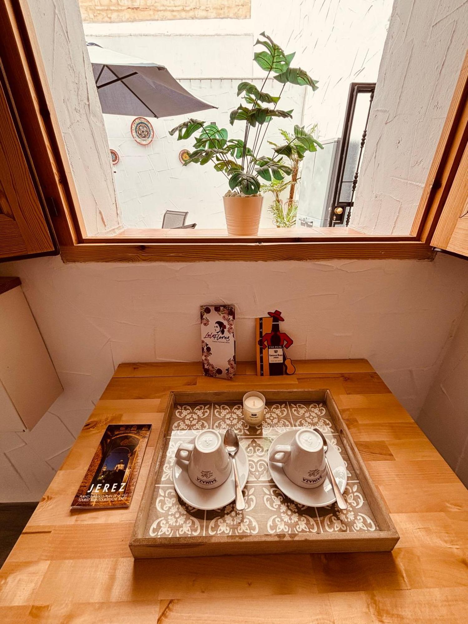 Apartamento La Lola - Patio Privado Jerez de la Frontera Dış mekan fotoğraf